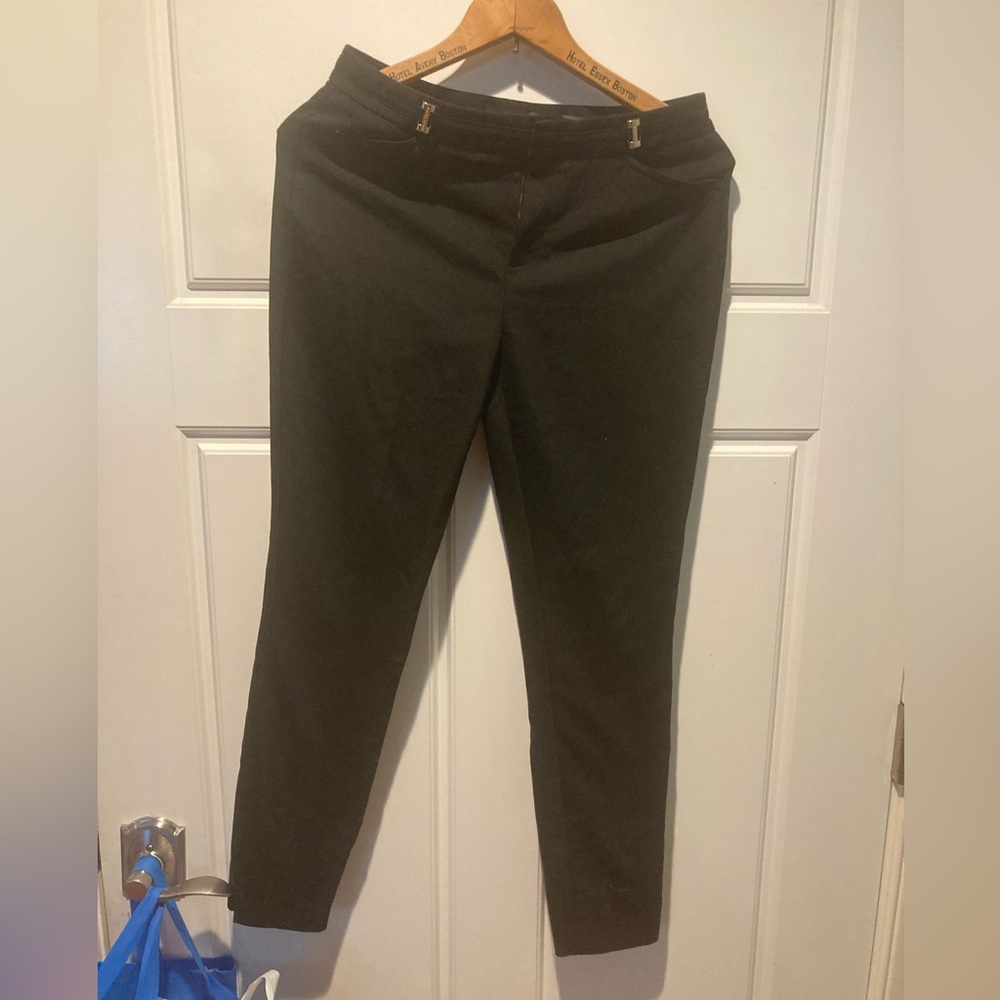 Ivanka trump size 4 black womans dress pants